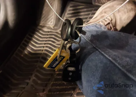 2013 Hyundai Sonata Gls z USA, uszkodzony, nr VIN 5NPEB4AC2DH582675